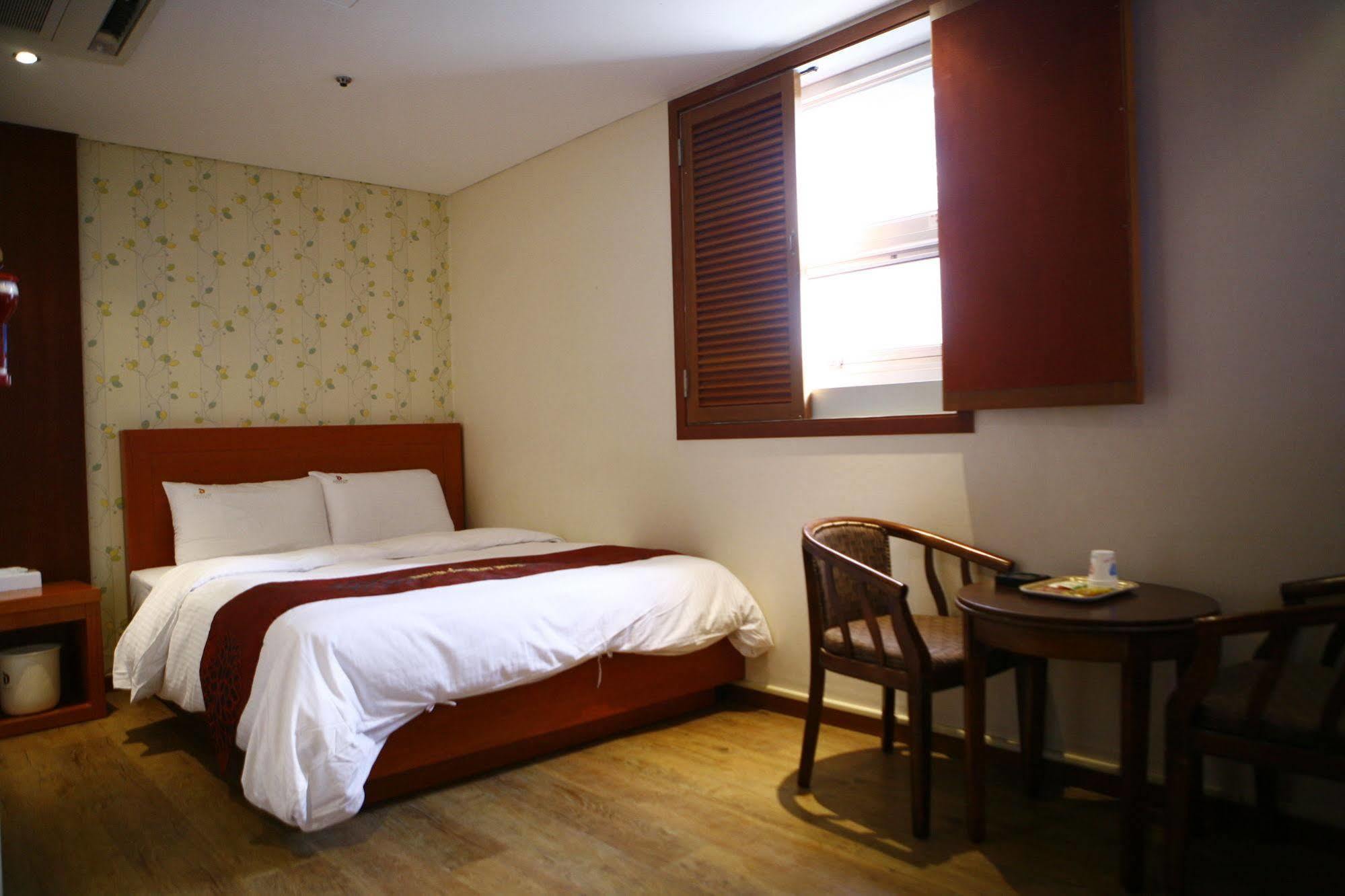 Benikea Daelim Hotel Daejeon Zewnętrze zdjęcie